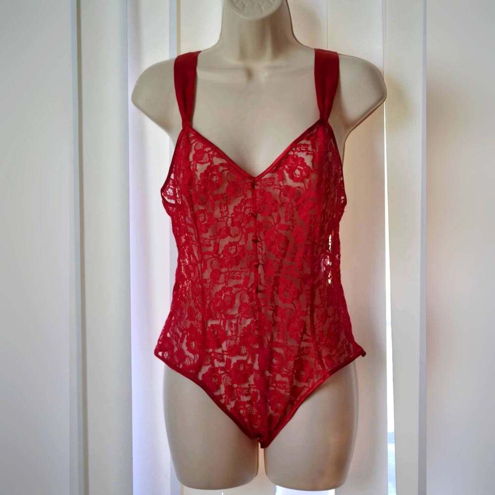 Beautiful Vintage Gold Tag Victoria's Secret Teddie M